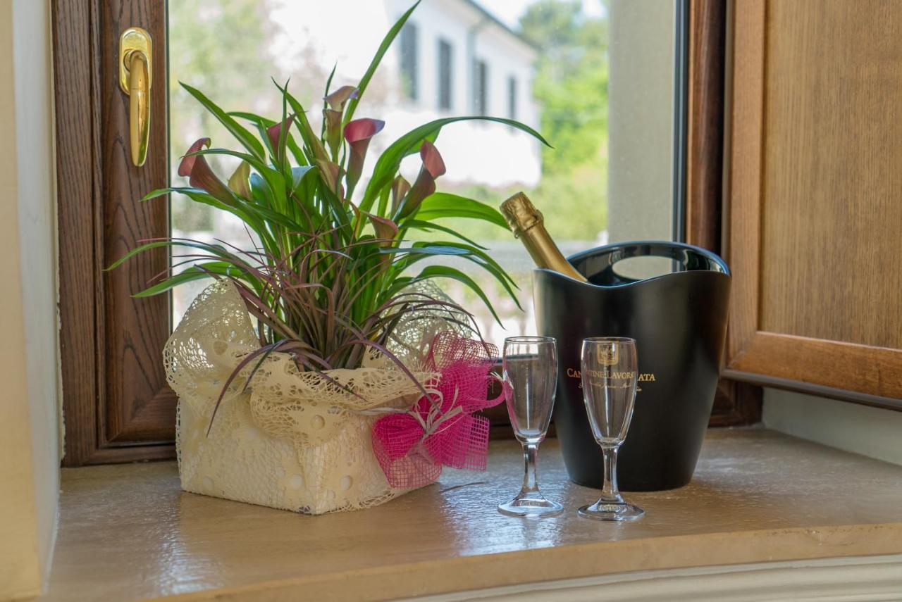 Hotel Villa Cerelis Diamante Eksteriør billede