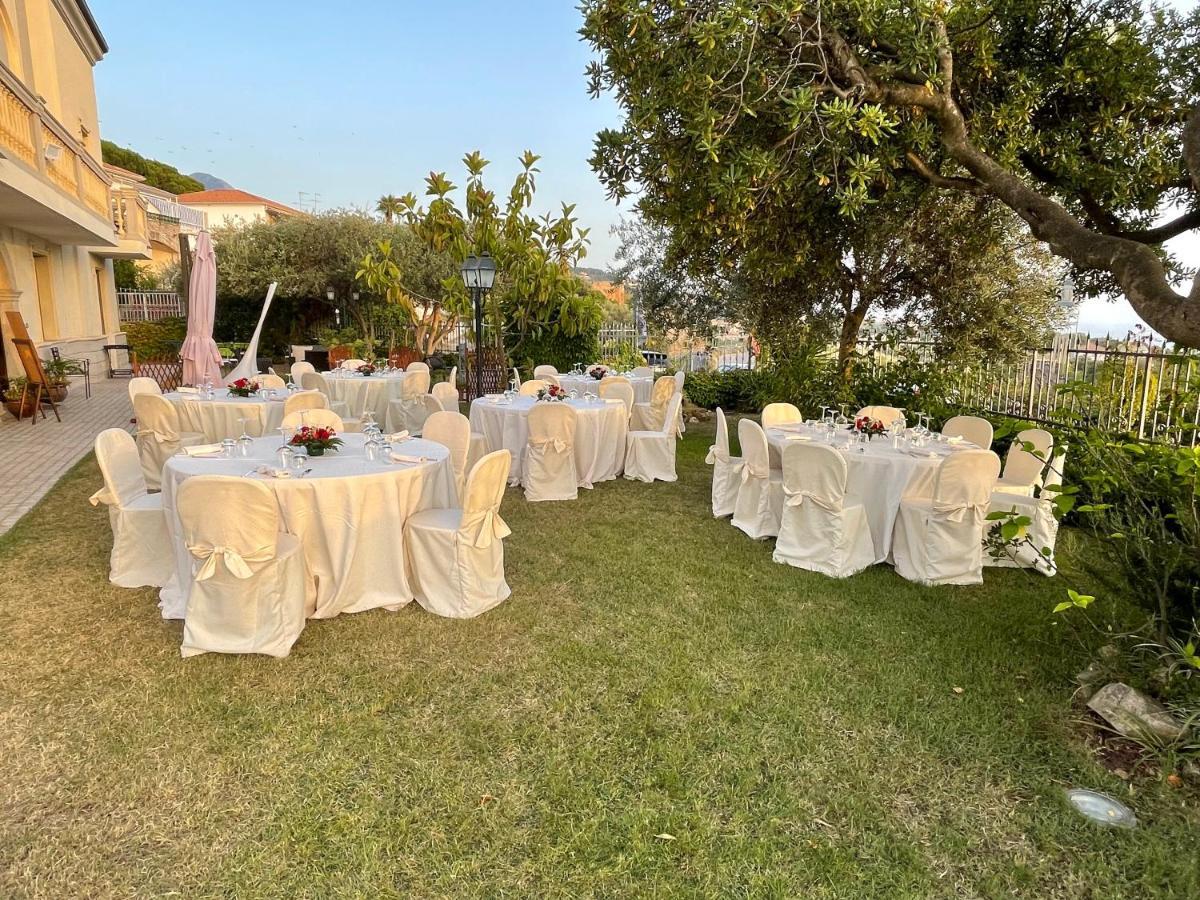 Hotel Villa Cerelis Diamante Eksteriør billede