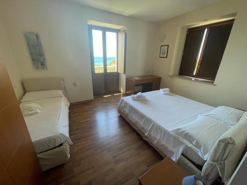 Hotel Villa Cerelis Diamante Eksteriør billede